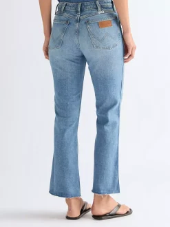 Kick Flare Jean