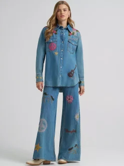 Lainey Wilson x Wrangler Embroidered Shirt