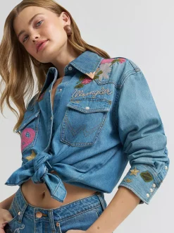 Lainey Wilson x Wrangler Embroidered Shirt