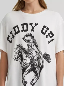 Lainey Wilson x Wrangler Giddy Up Tee