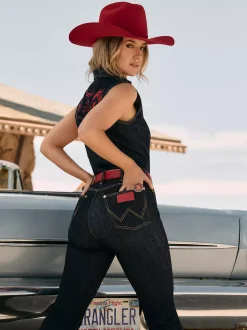 Lainey Wilson x Wrangler Lainey Flare Jean