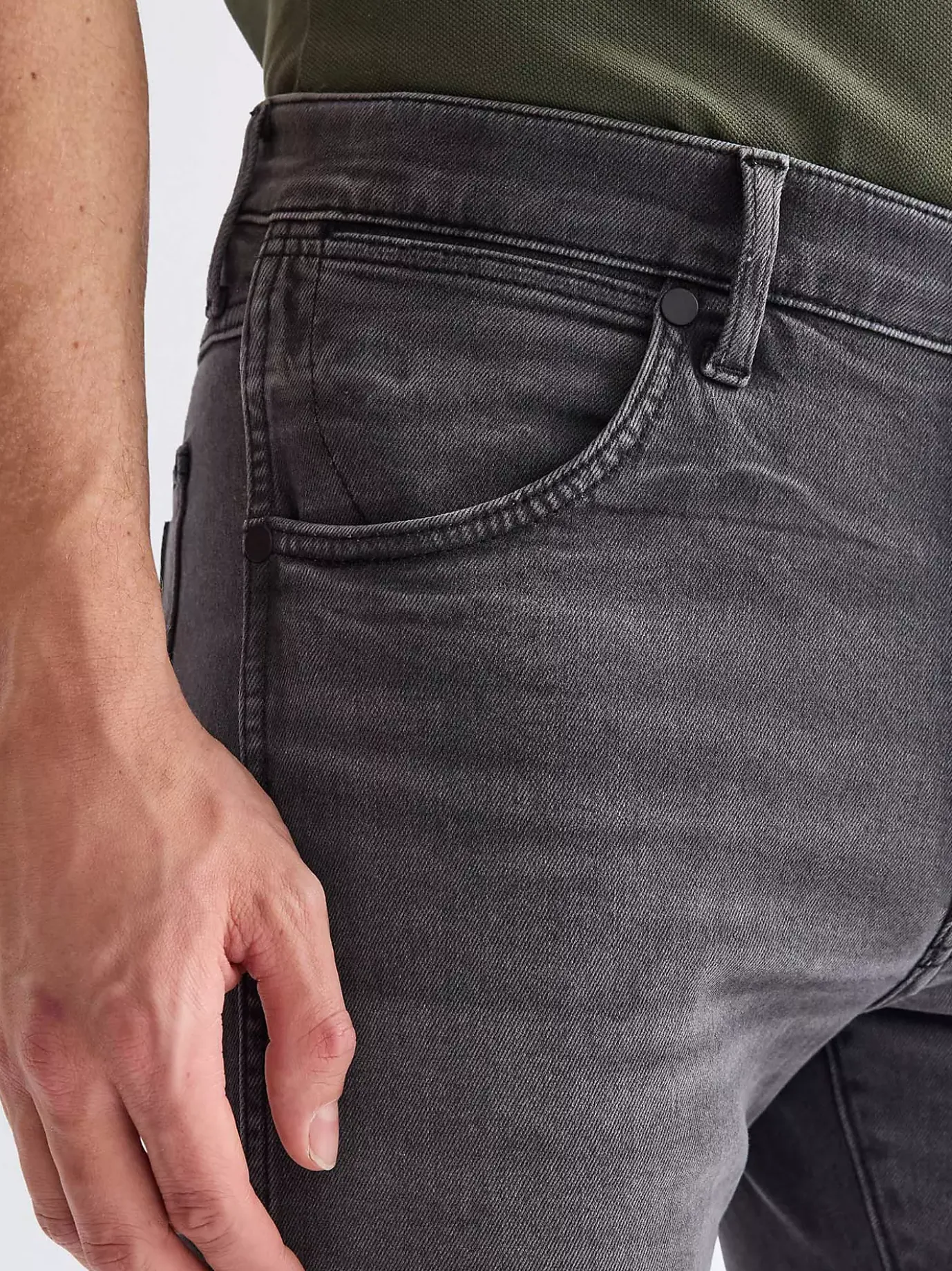 Larston Slim Tapered High Stretch Jean