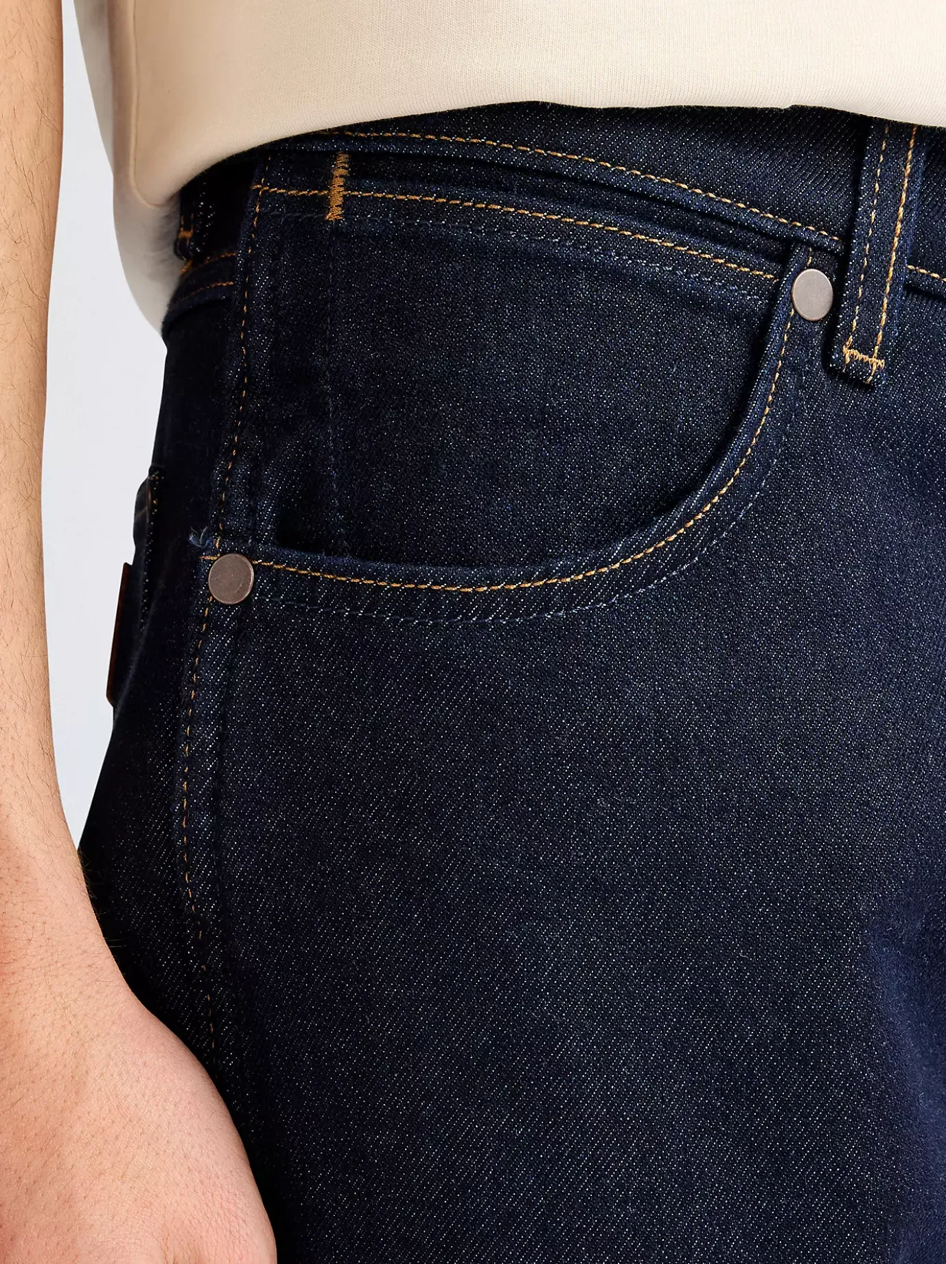 Larston Slim Tapered Low Stretch Jean