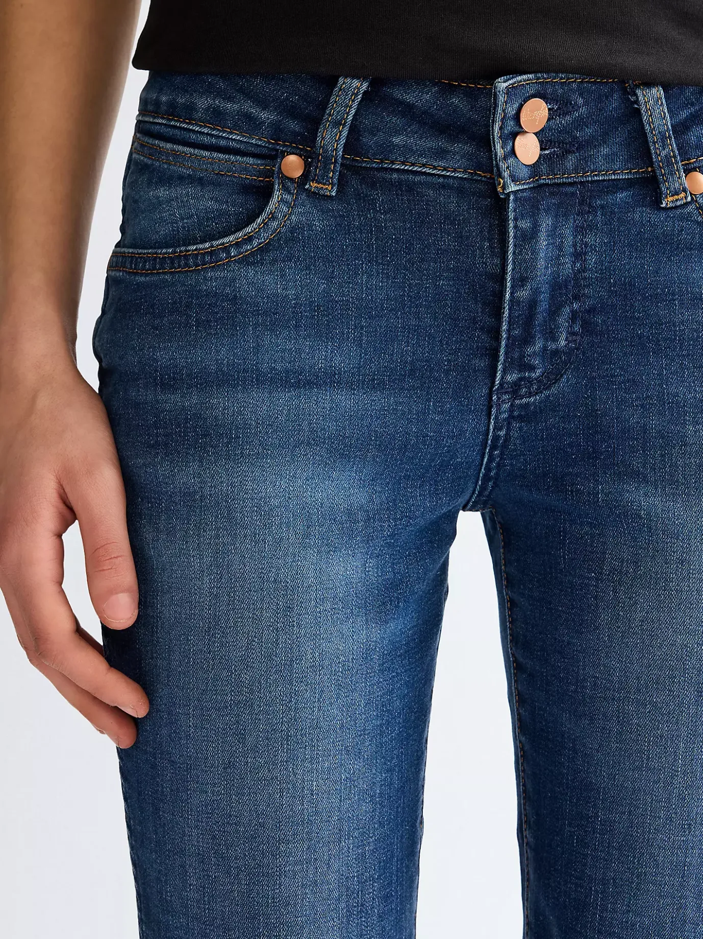 Low Rise Bold Boot Jean
