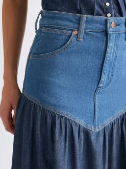 Regular Basque Waist Skirt
