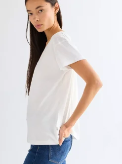 Regular Easy V Neck Tee