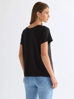 Regular Easy V Neck Tee
