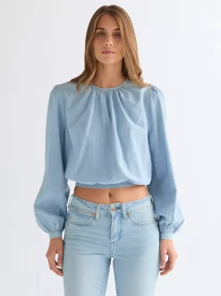 Relaxed Lightweight Drift Knot Blouse