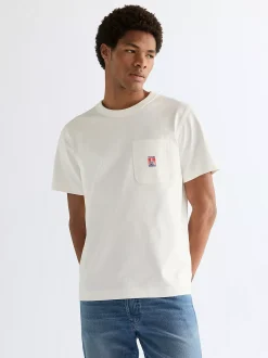Relaxed Pocket Tee