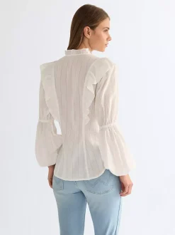 Slim Romance Blouse