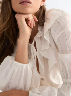 Slim Romance Blouse