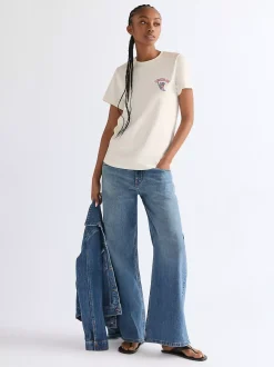 Slim Sign Off Tee